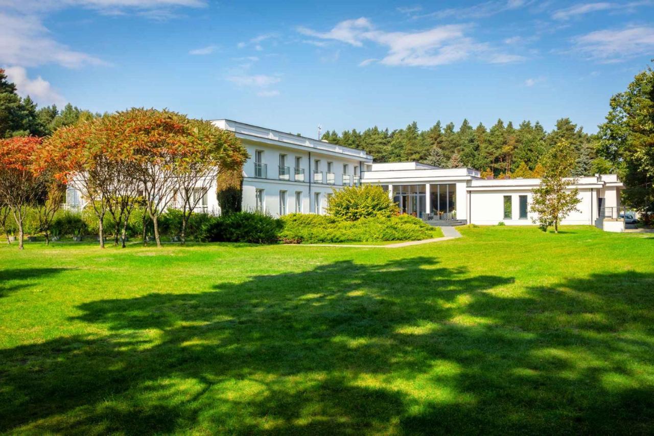 Perla Lesna Nadarzyn Bed & Breakfast Luaran gambar