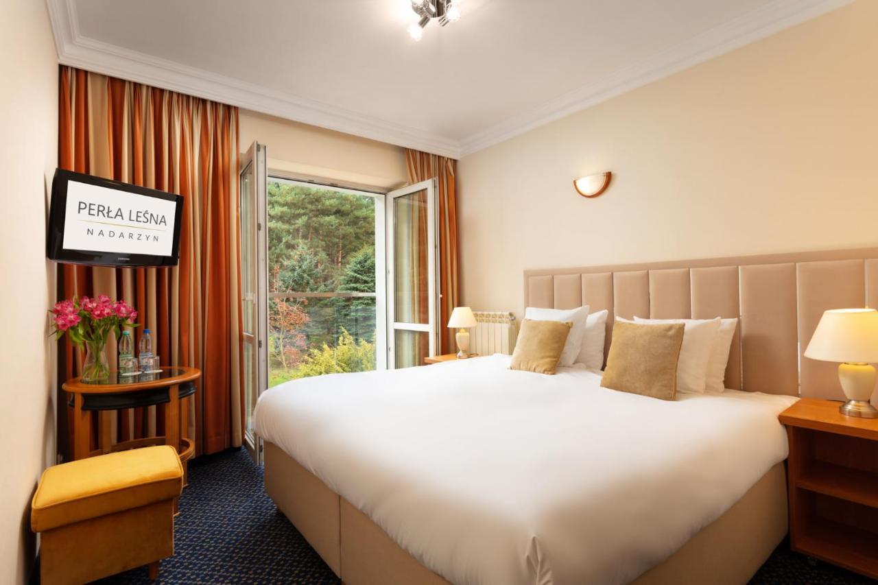 Perla Lesna Nadarzyn Bed & Breakfast Luaran gambar