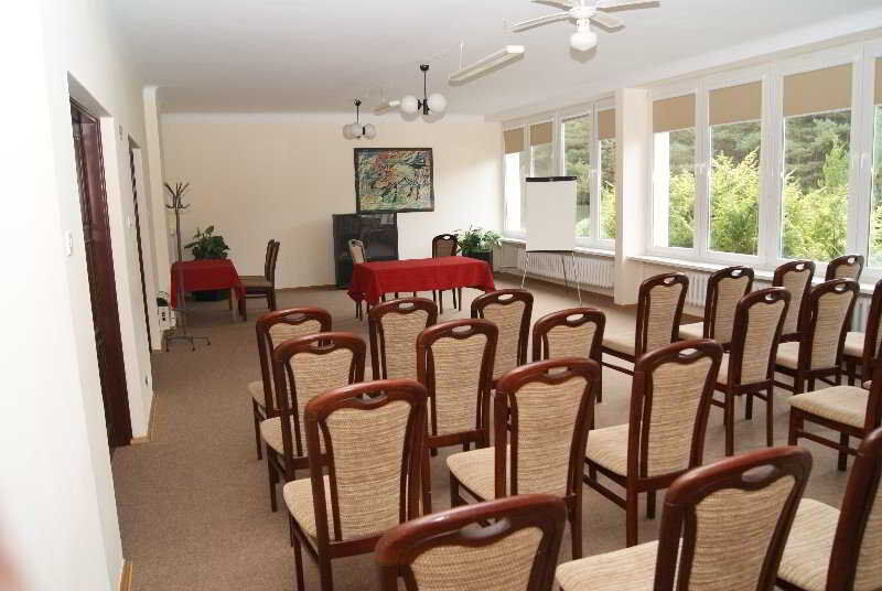 Perla Lesna Nadarzyn Bed & Breakfast Luaran gambar